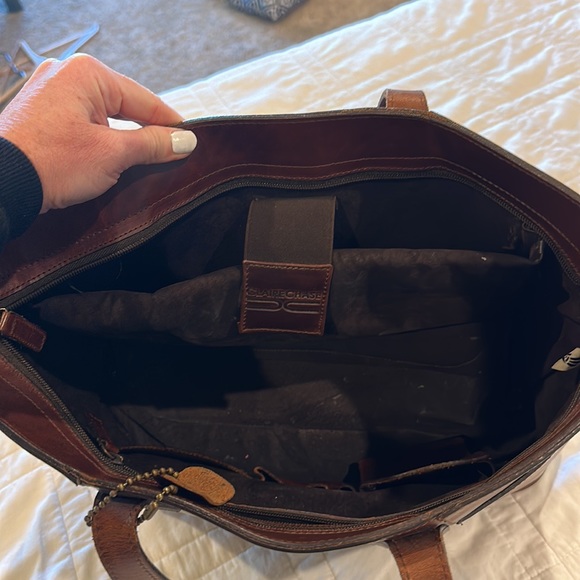 Claire Chase women’s leather laptop bag - Picture 5 of 7